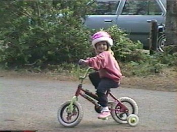 michaelabike.jpg (25759 bytes)