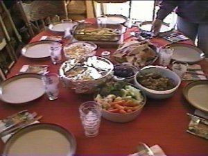 table_thanksgiving99.jpg (19794 bytes)